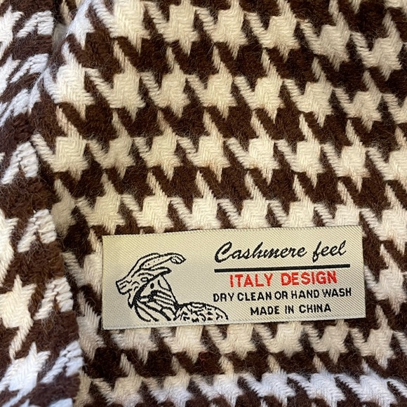 Cashmink Hounds Tooth Italian Scarves 1 black and white and 1 brown and white - Picture 3 of 7